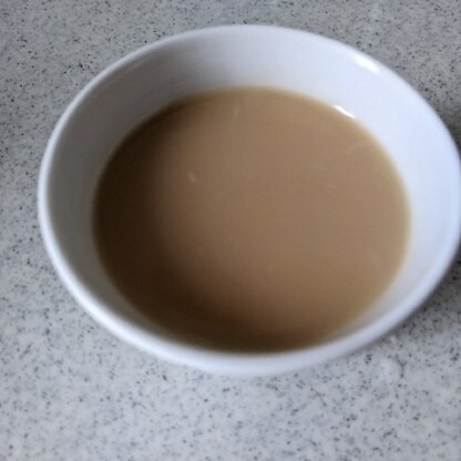 初麦茶ミルク♡香ばしくて美味しかったです♪簡単に出来るし夏は気軽に飲めます。ごちそうさまでした♫